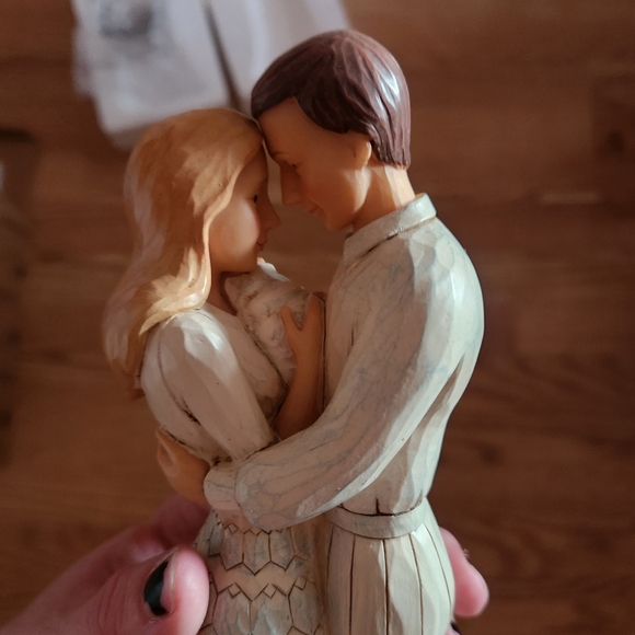 NIB Jim Shore Heartwood Creek Life's Greatest Blessing Figurine - Picture 8 of 9